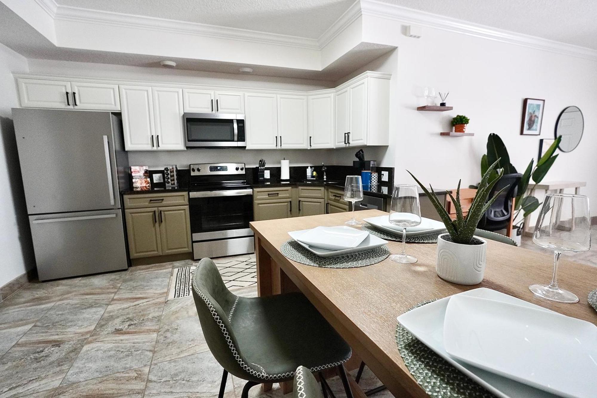 Sole Suite #1-2 Min To Beach-Patio & Courtyard Cocoa Beach Eksteriør bilde